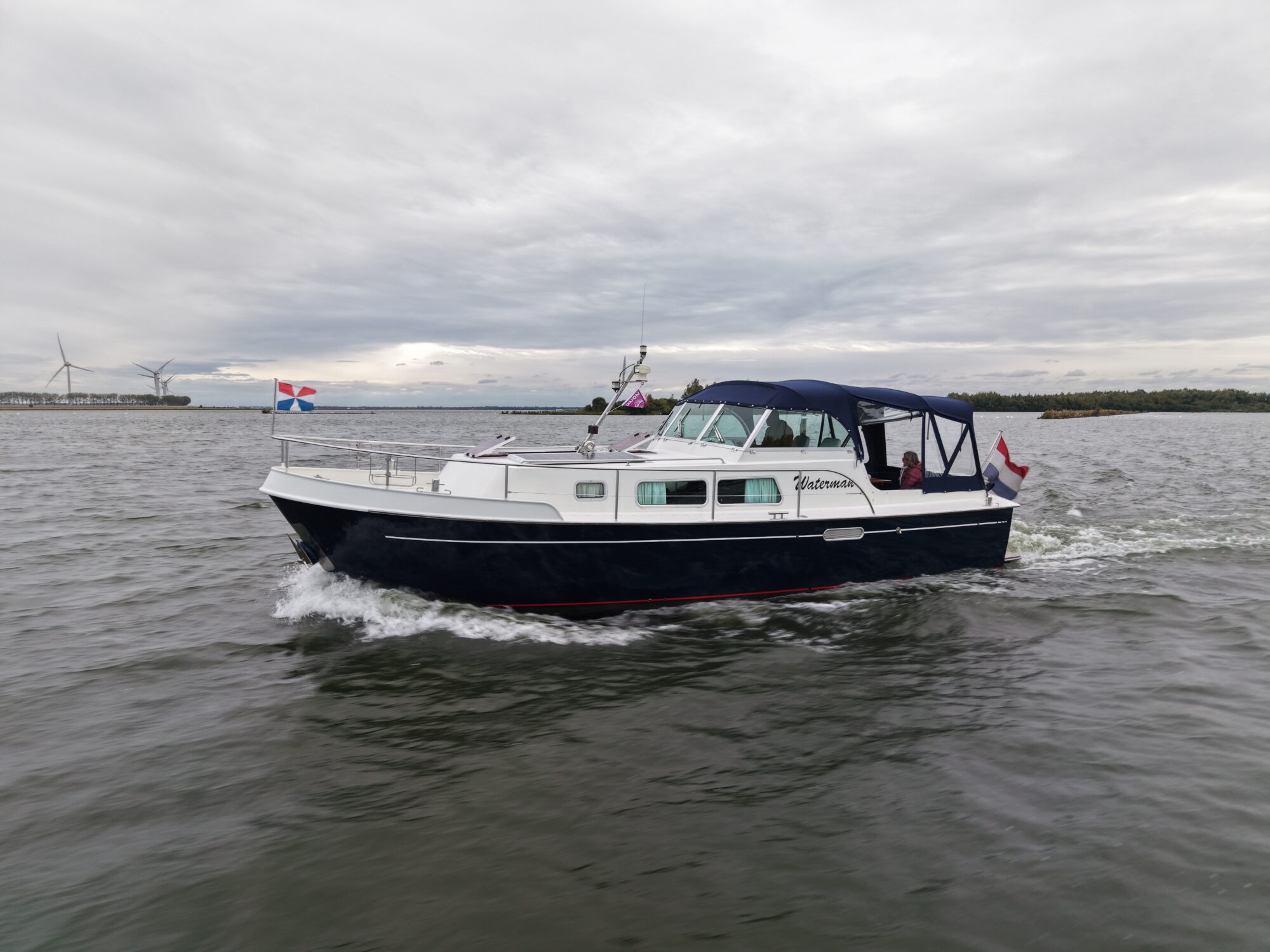 foto: 25 Veha Veha 10.20 OK Cabrio