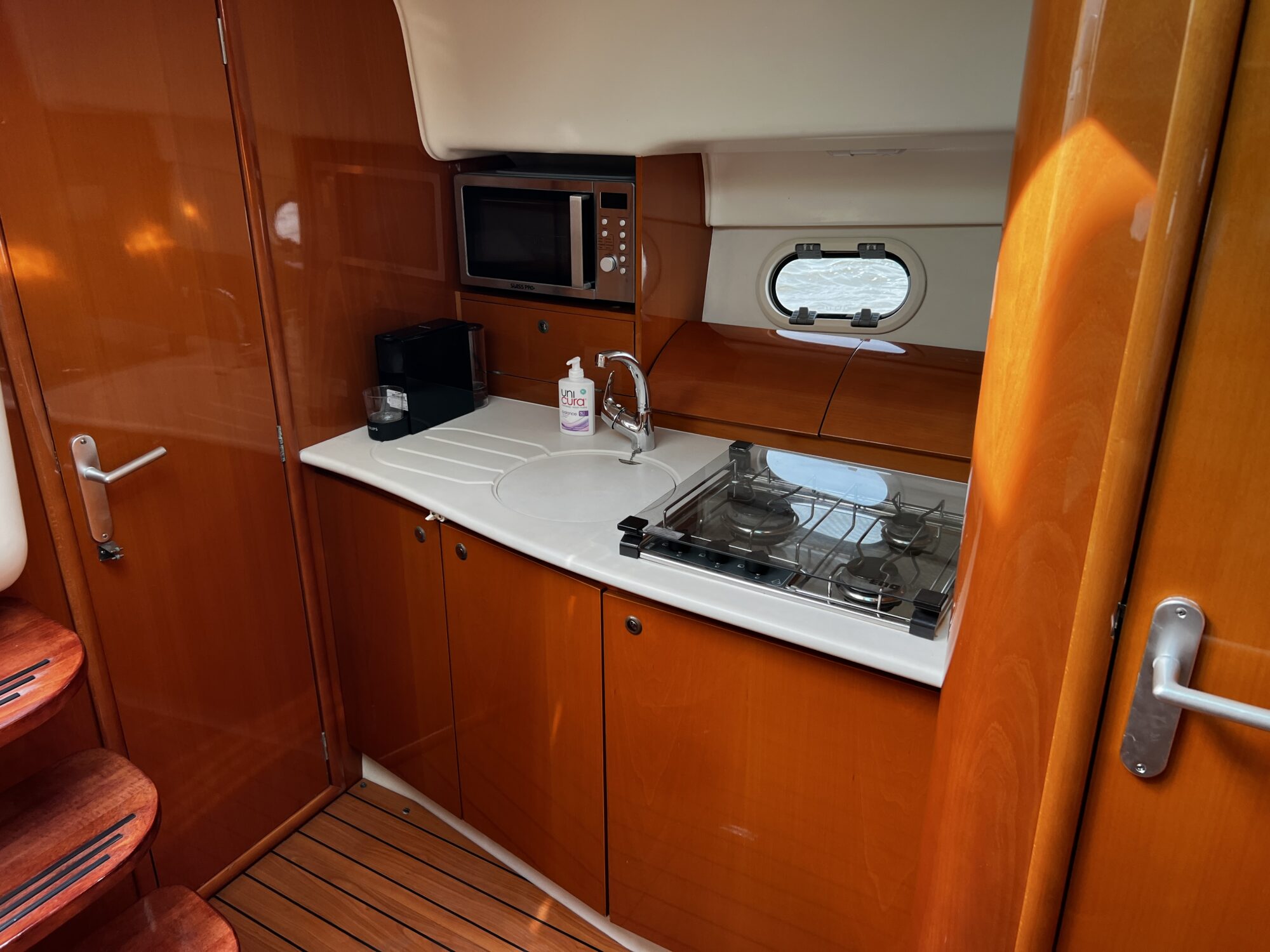 foto: 58 Jeanneau Jeanneau Prestige 34S HT