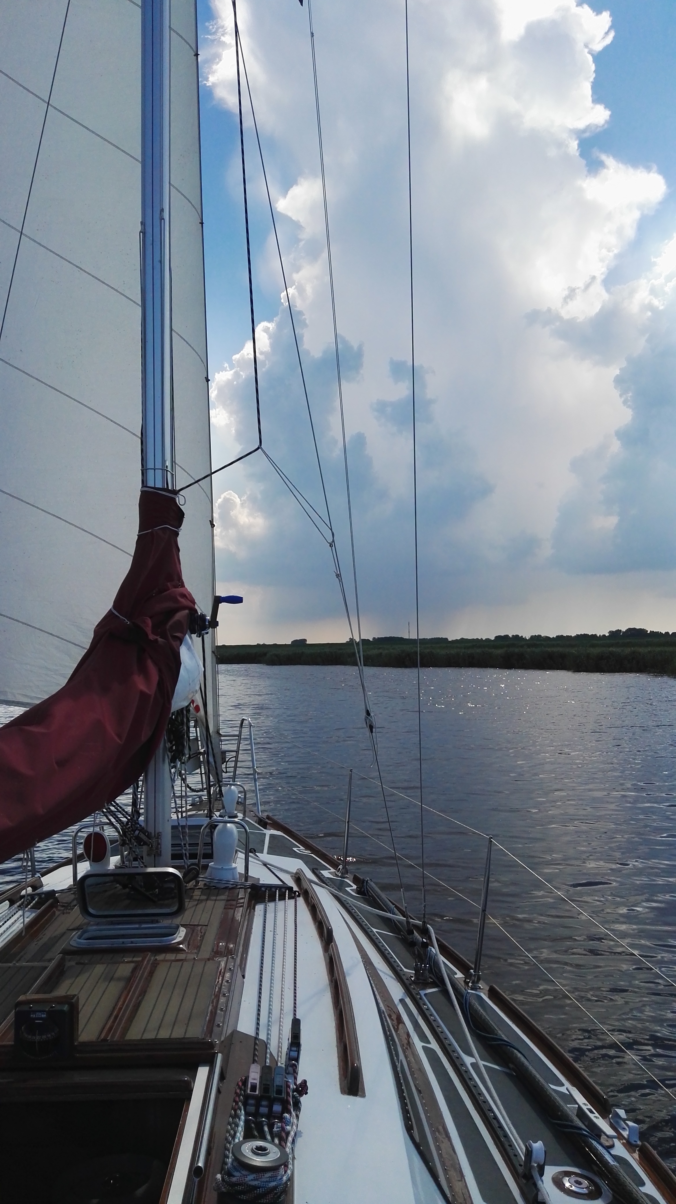 foto: 31 Waarschip 900 +