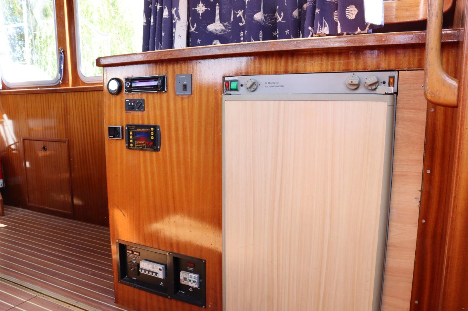 foto: 16 Ankertrawler 1140 AK