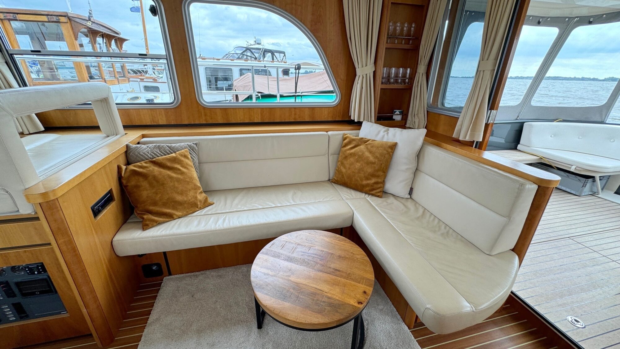 foto: 19 Linssen Linssen 40.9 Sedan Variodeck