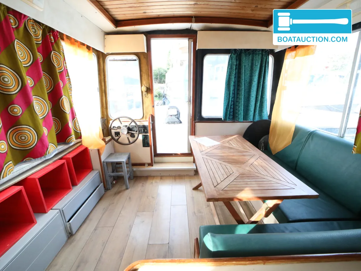 foto: 12 Jeanneau Eau Claire 1130