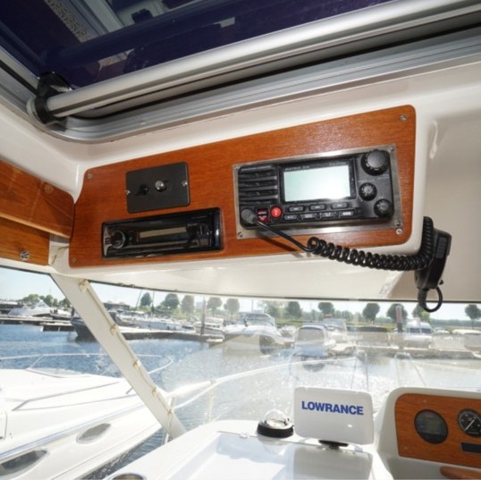 foto: 75 Nimbus Nimbus 280 Coupé