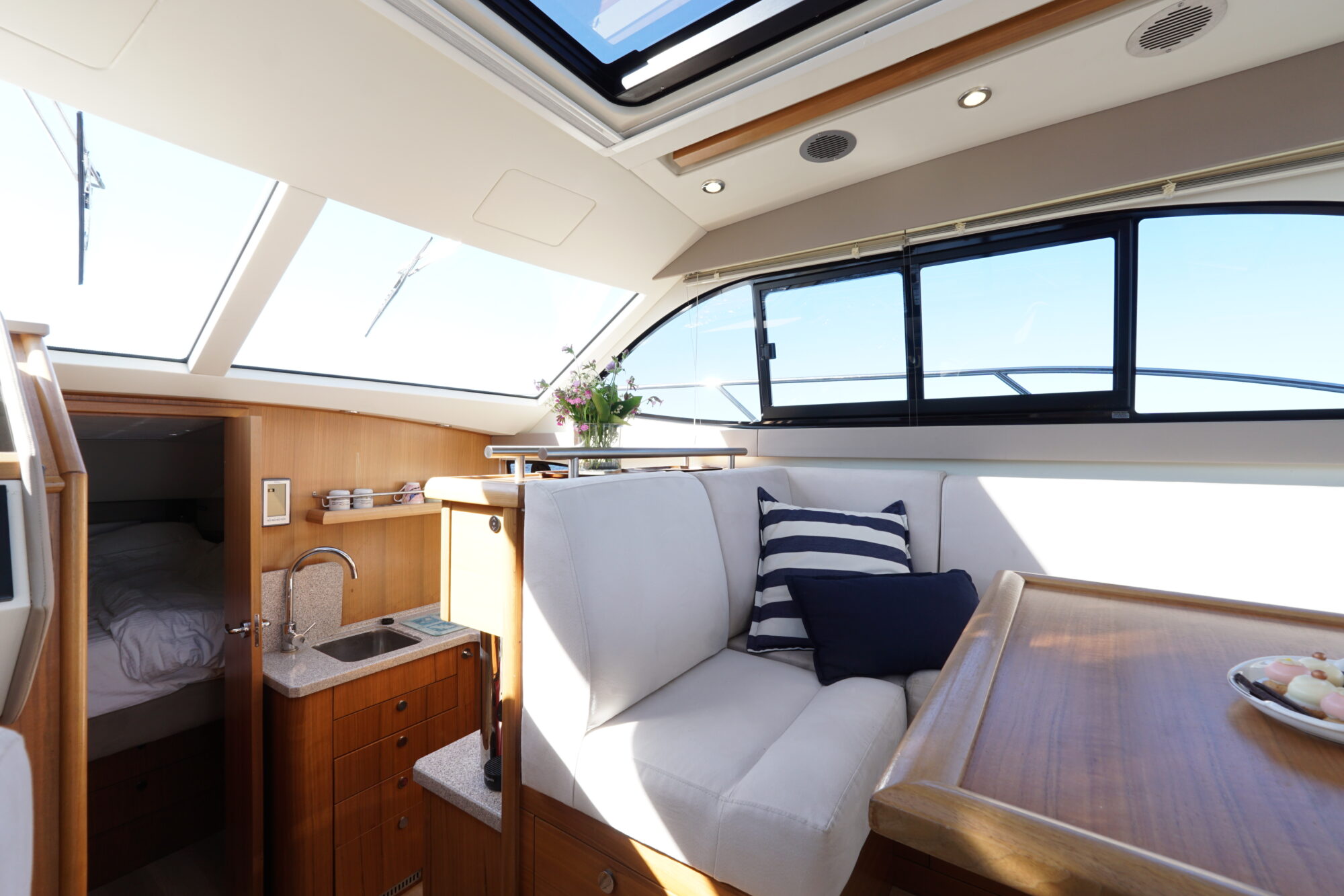 foto: 28 Haines Haines 32 Offshore