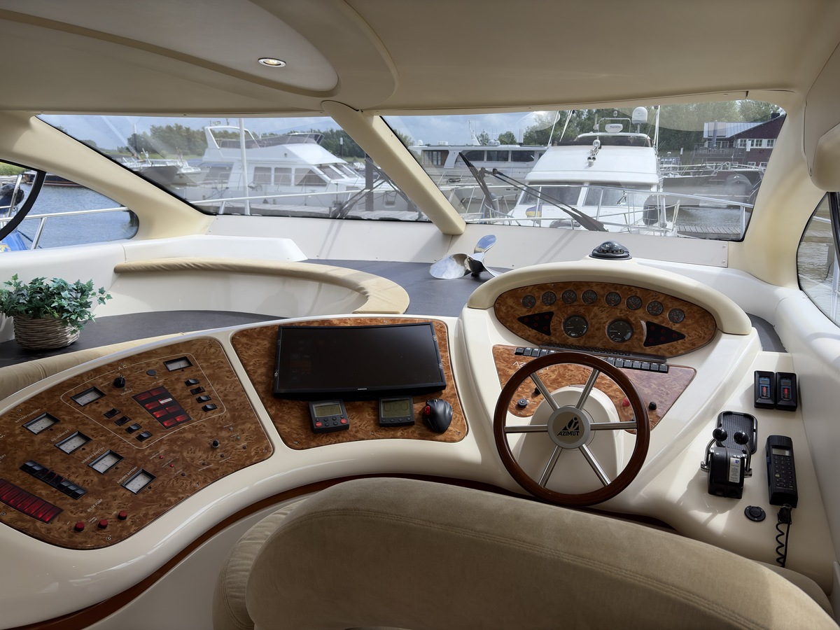 foto: 24 Azimut 46 Fly