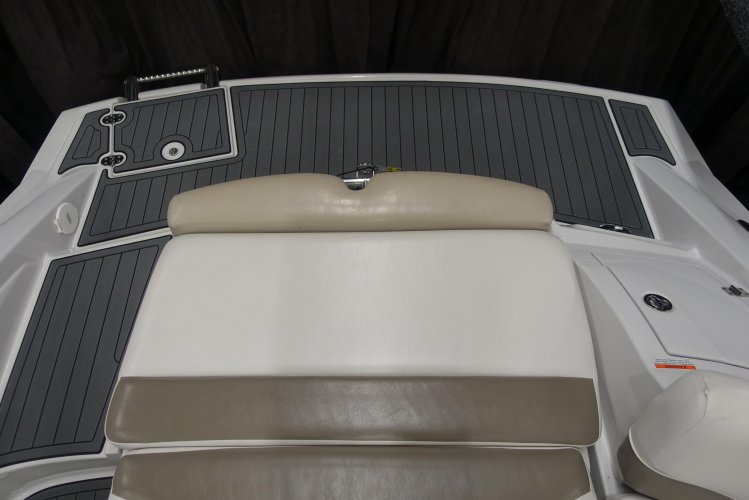 foto: 10 Crownline E6 Bowrider