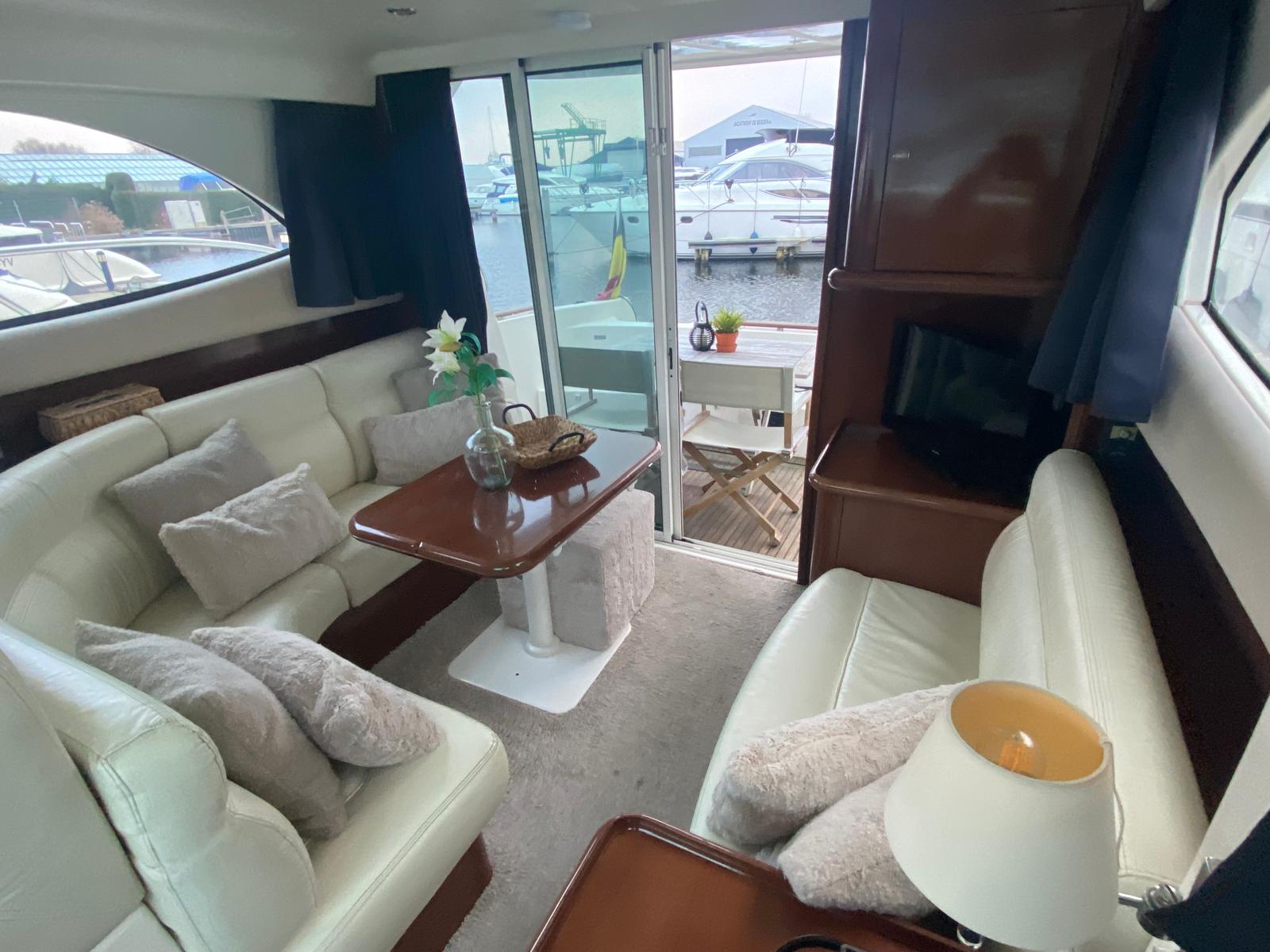 foto: 41 Jeanneau Prestige 36 Fly