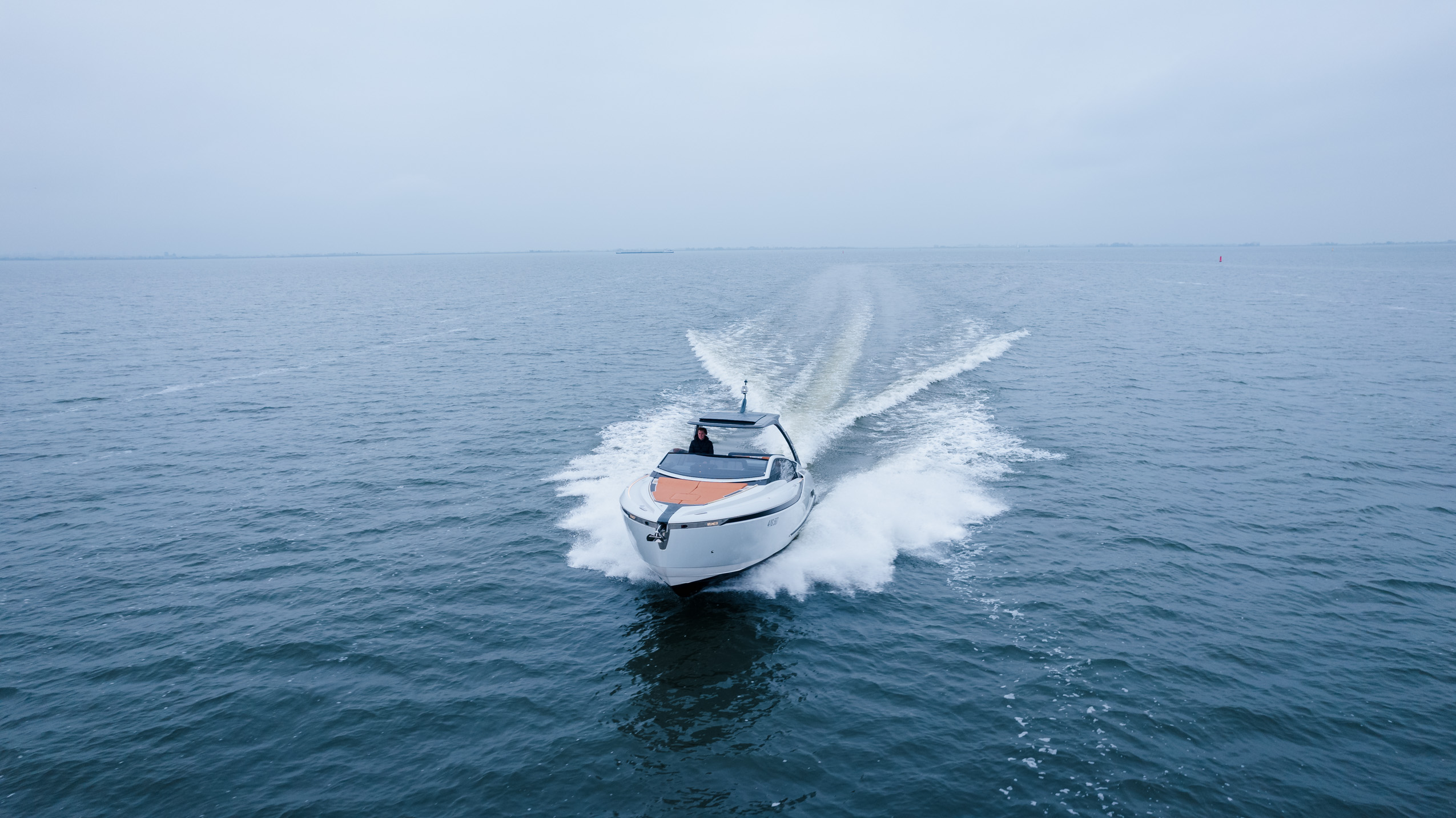 foto: 30 Fairline F Line 33