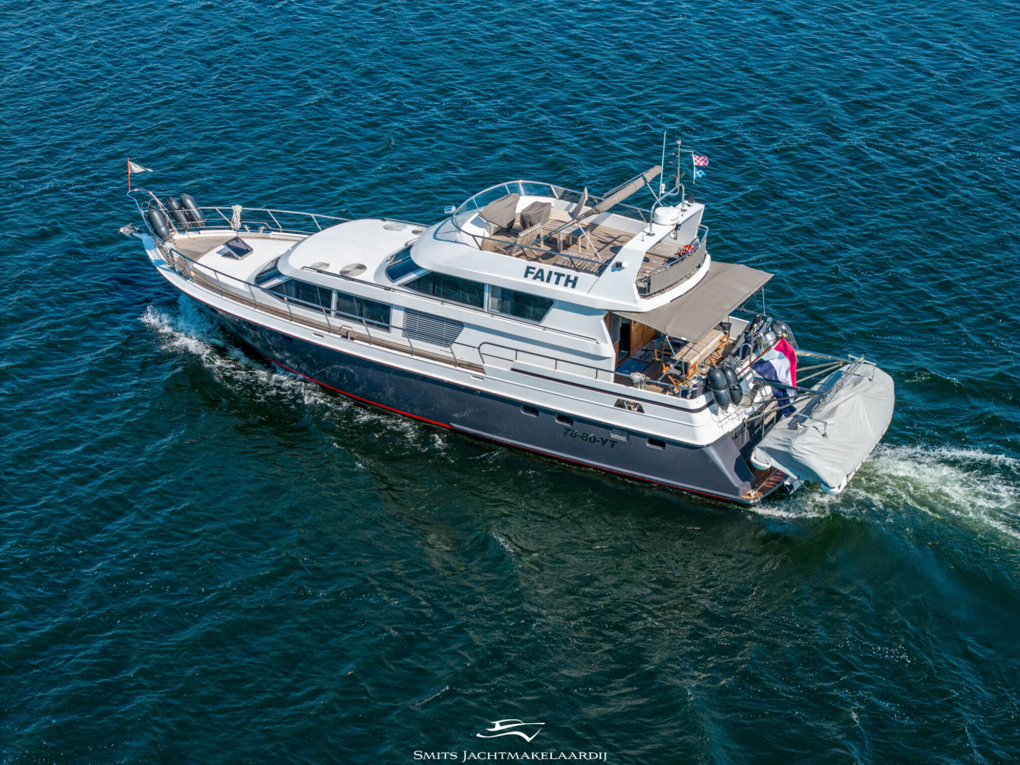 foto: 55 Van der Valk Valk Vitesse 54 Stabilizers