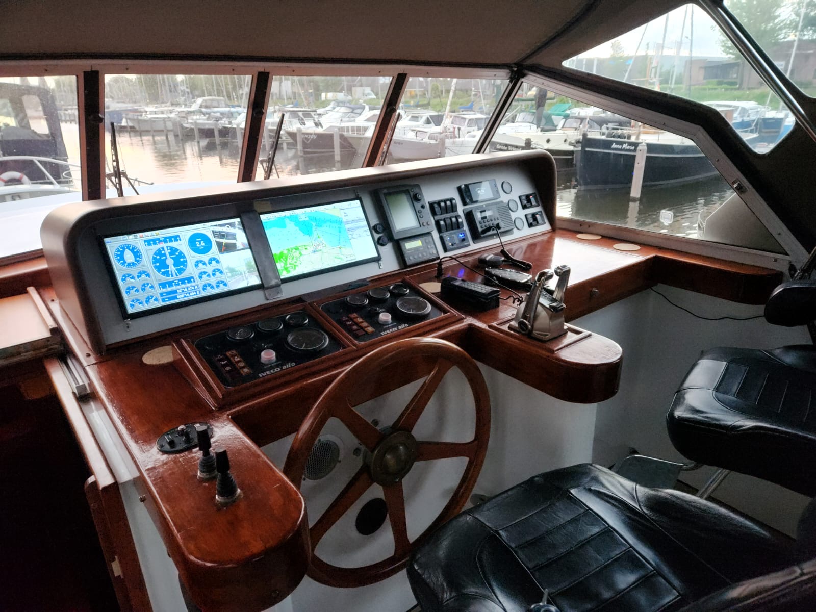 foto: 58 Holterman Holterman Trawler 13.50 Royal Class Cabrio