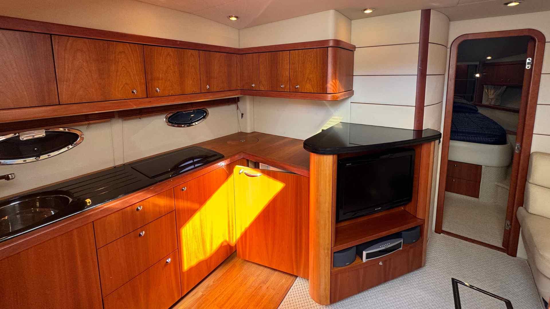 foto: 15 Sunseeker Portofino 47 HT