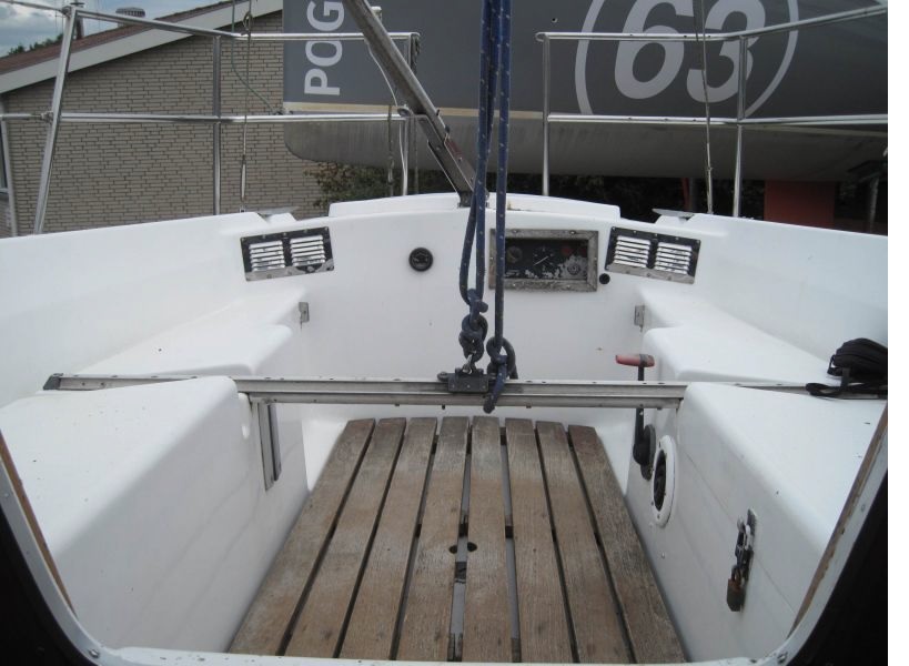 foto: 13 Jeanneau Brin De Foile