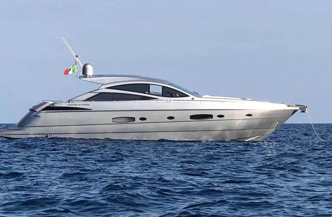 foto: 4 Pershing 56 