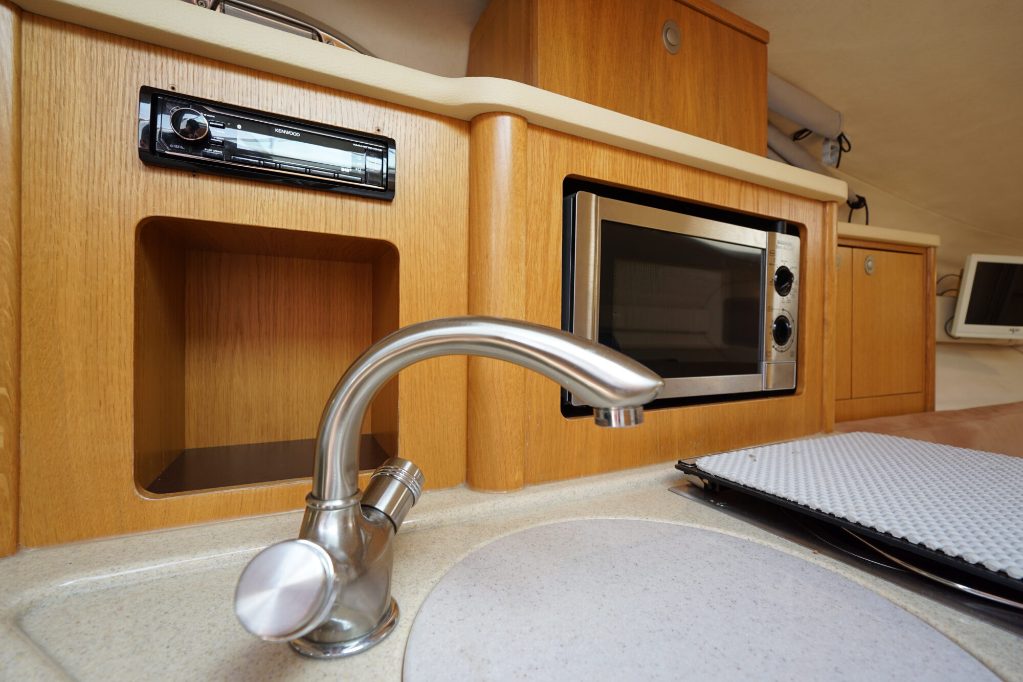 foto: 30 Sea Ray Sea Ray 255 Sundancer