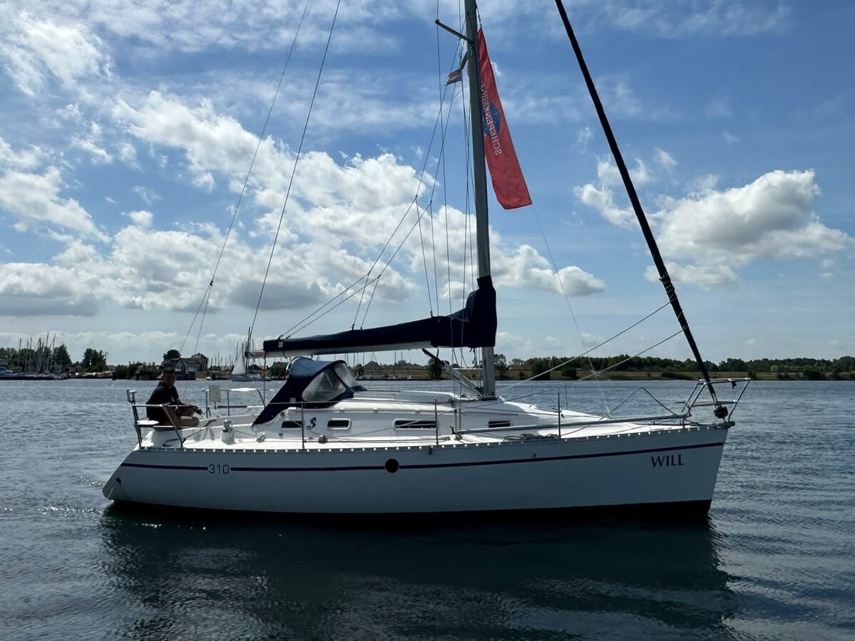 hoofdfoto: 1 Beneteau First 310