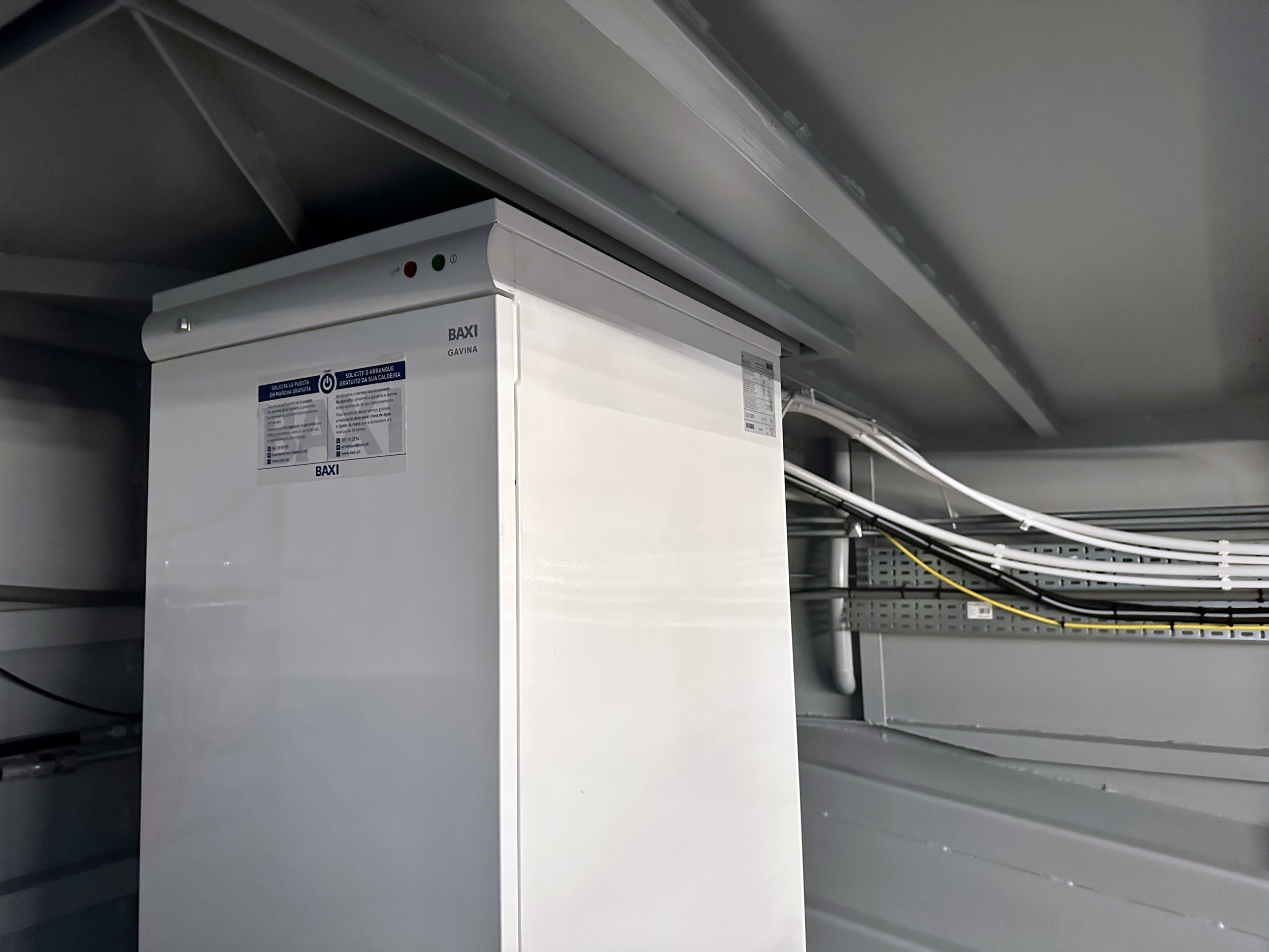 foto: 42 HOMESHIP VaarChalet In Amsterdam 1250D Luxe Houseboat