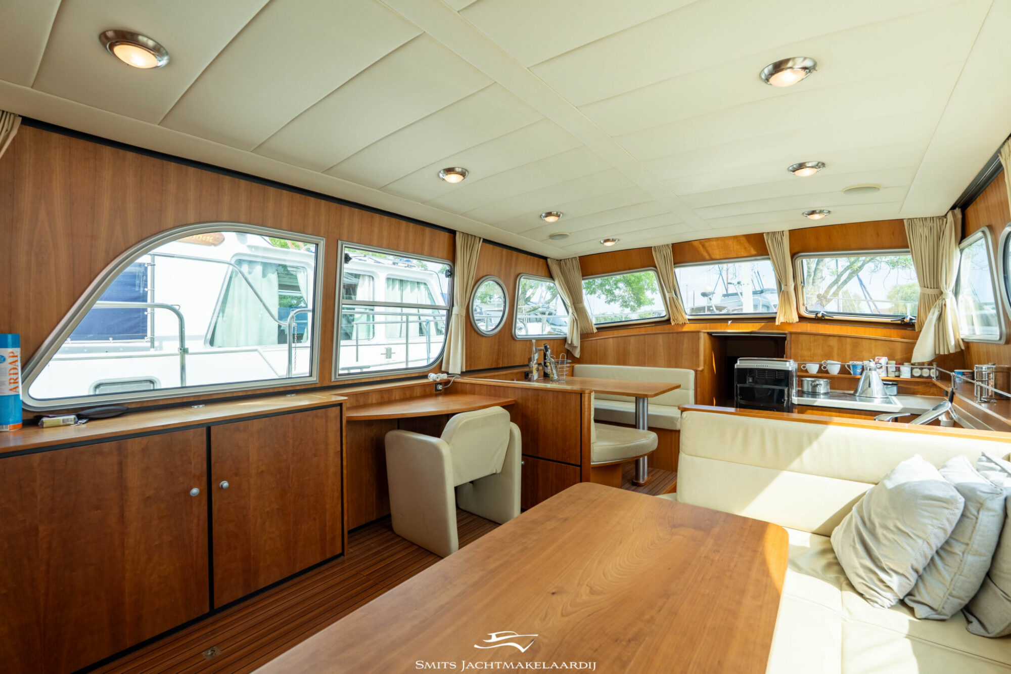 foto: 20 Linssen Linssen Grand Sturdy 43.9 AC