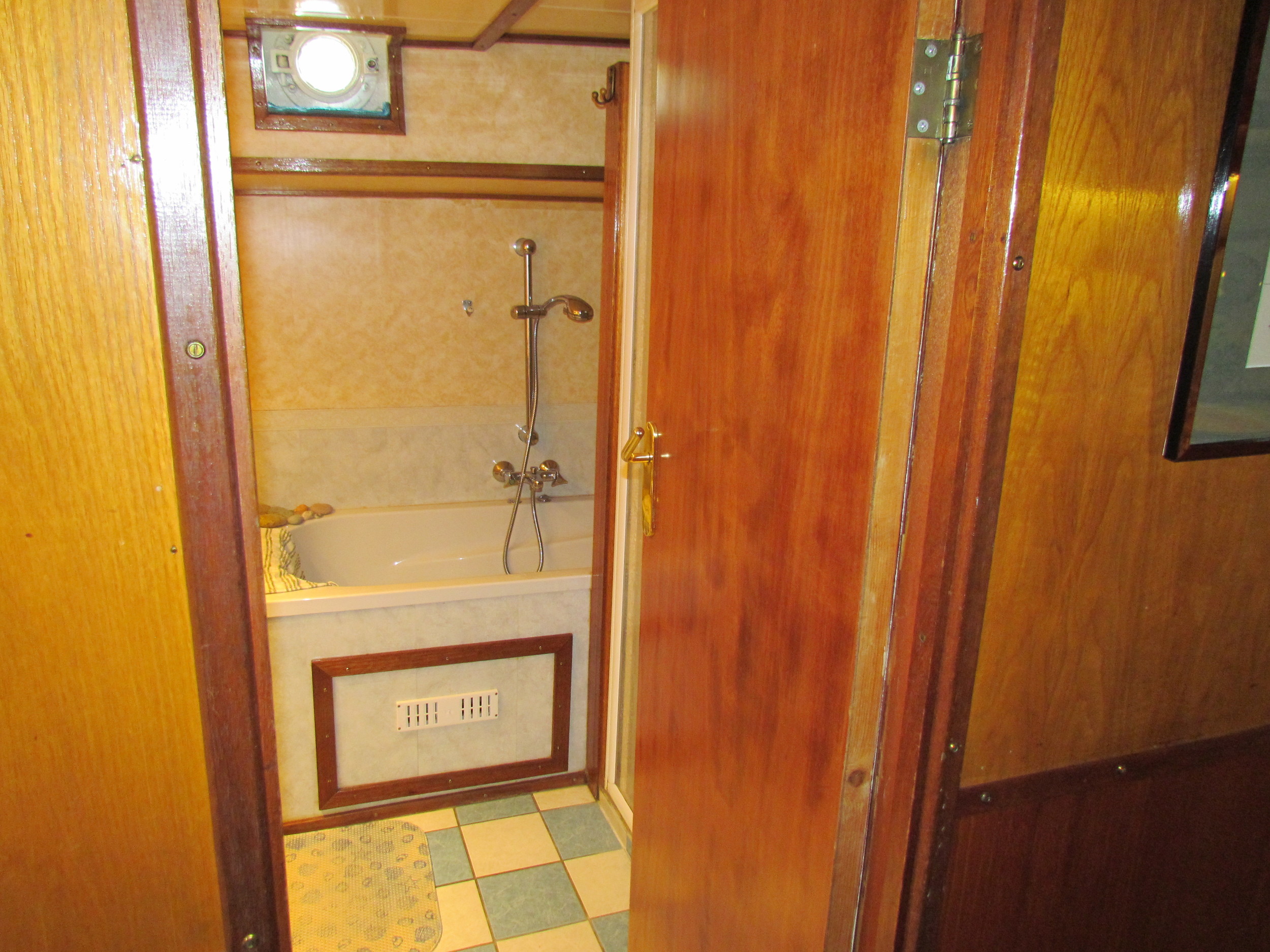 foto: 49 Luxe Motor Varend Woonschip 24.63