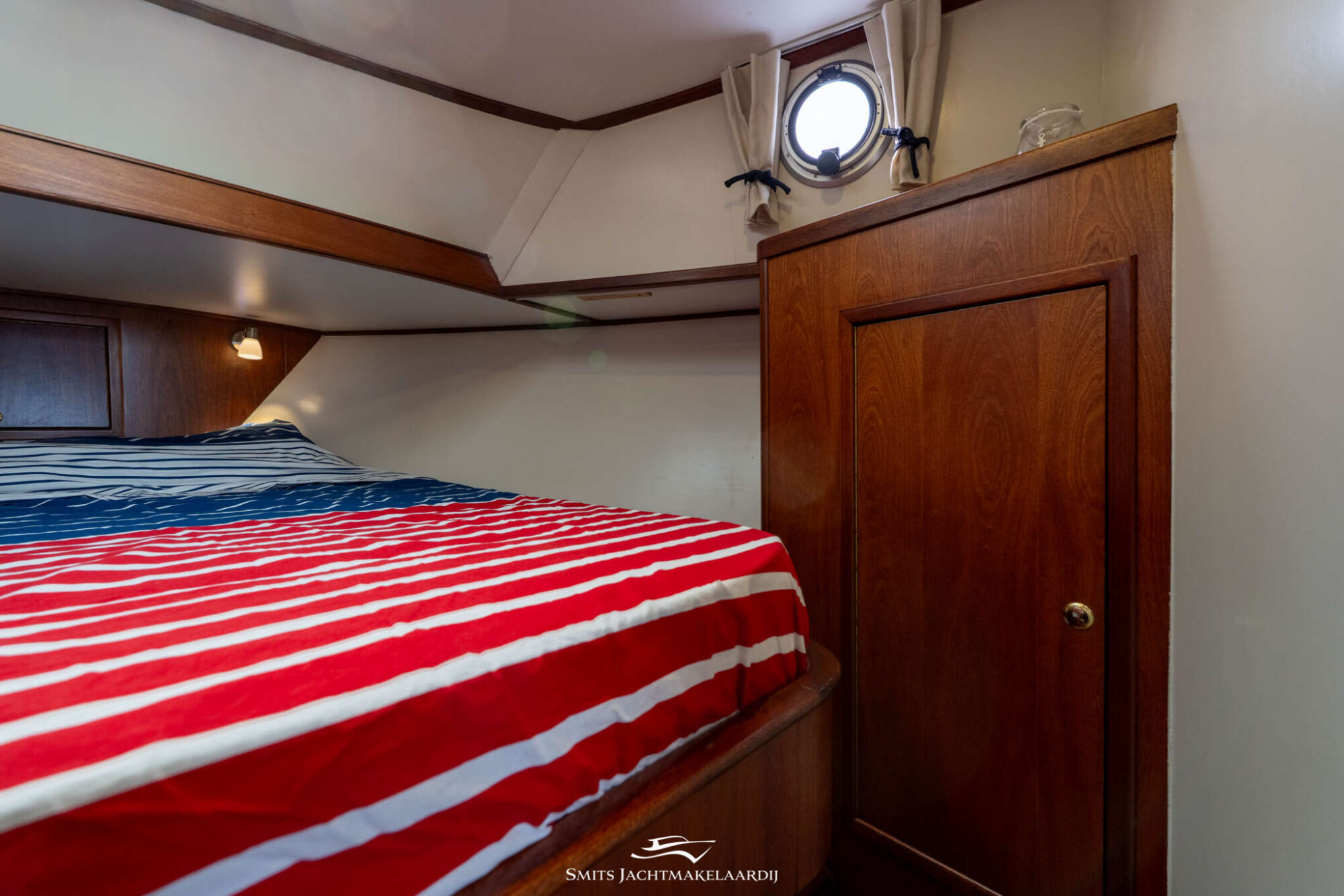 foto: 11 Bach Bach Yacht 35 OK