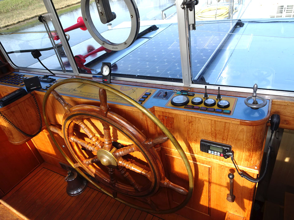 foto: 49 Luxe Motor 36.72, CBB Rijn