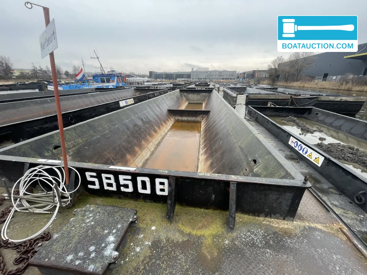 foto: 10 Vrachtduwbak SB508