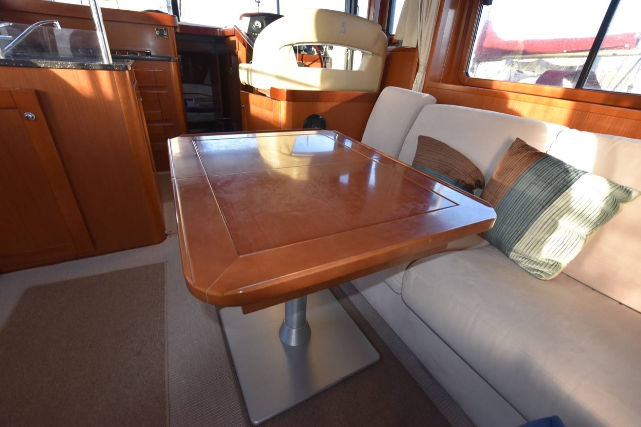 foto: 17 Beneteau Swift Trawler 44