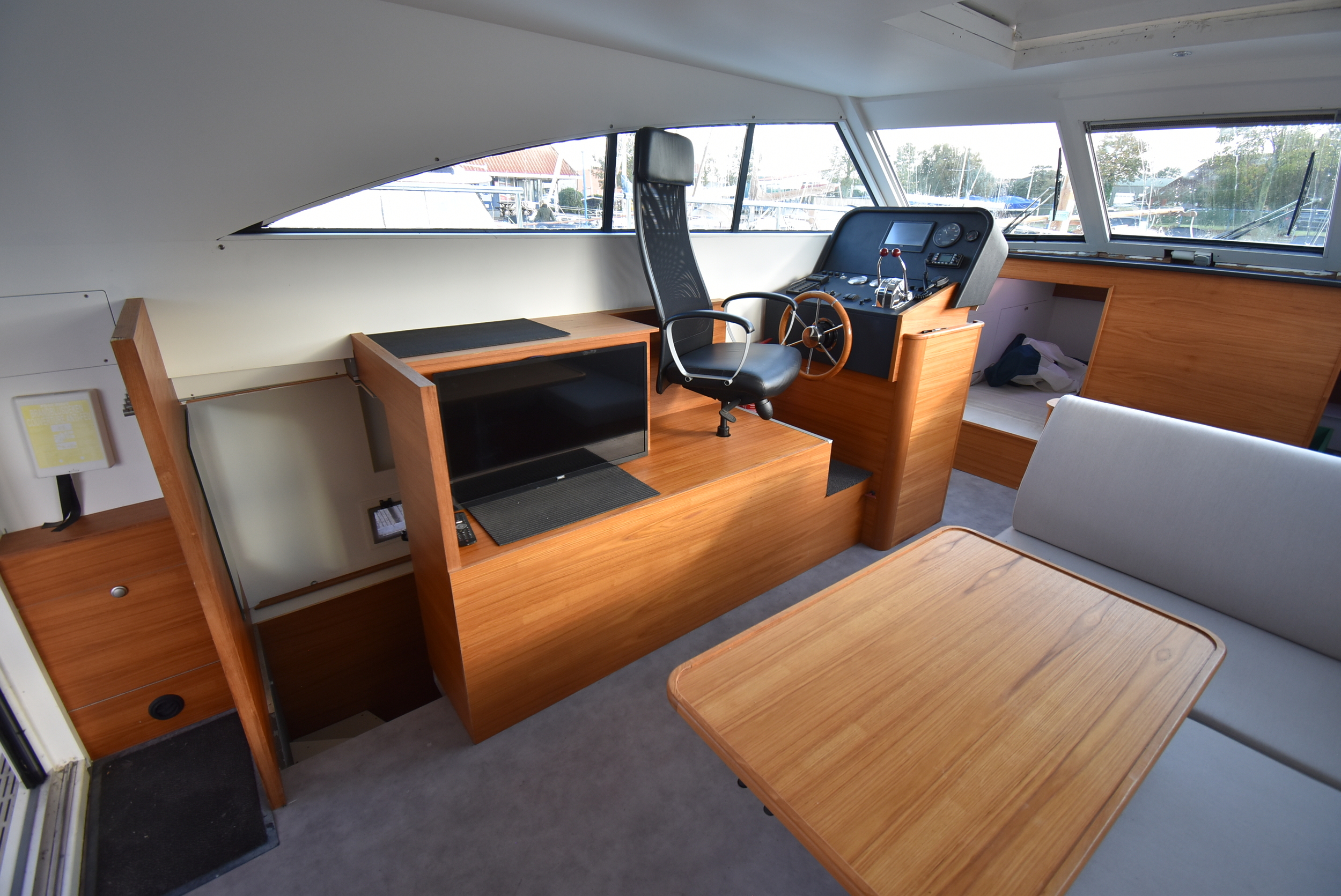 foto: 16 Motor Catamaran 12.5