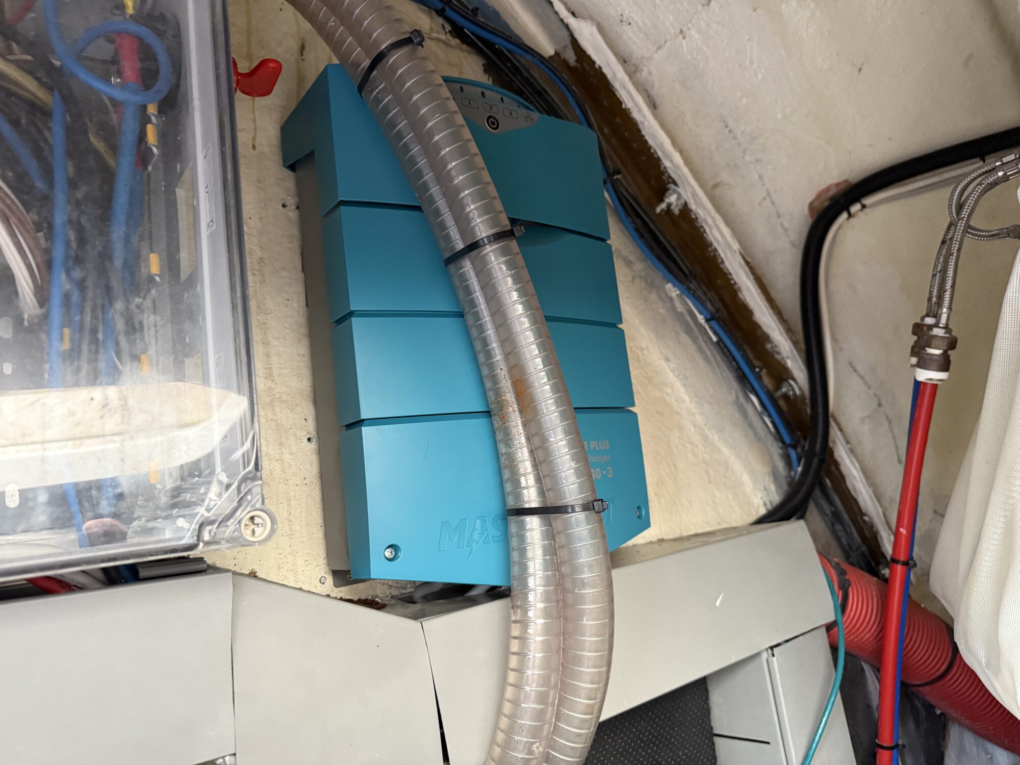 foto: 73 Sessa Sessa C52 HT