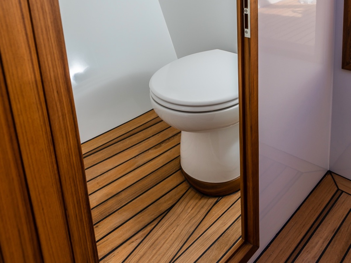 foto: 10 Long Island 29 Runabout