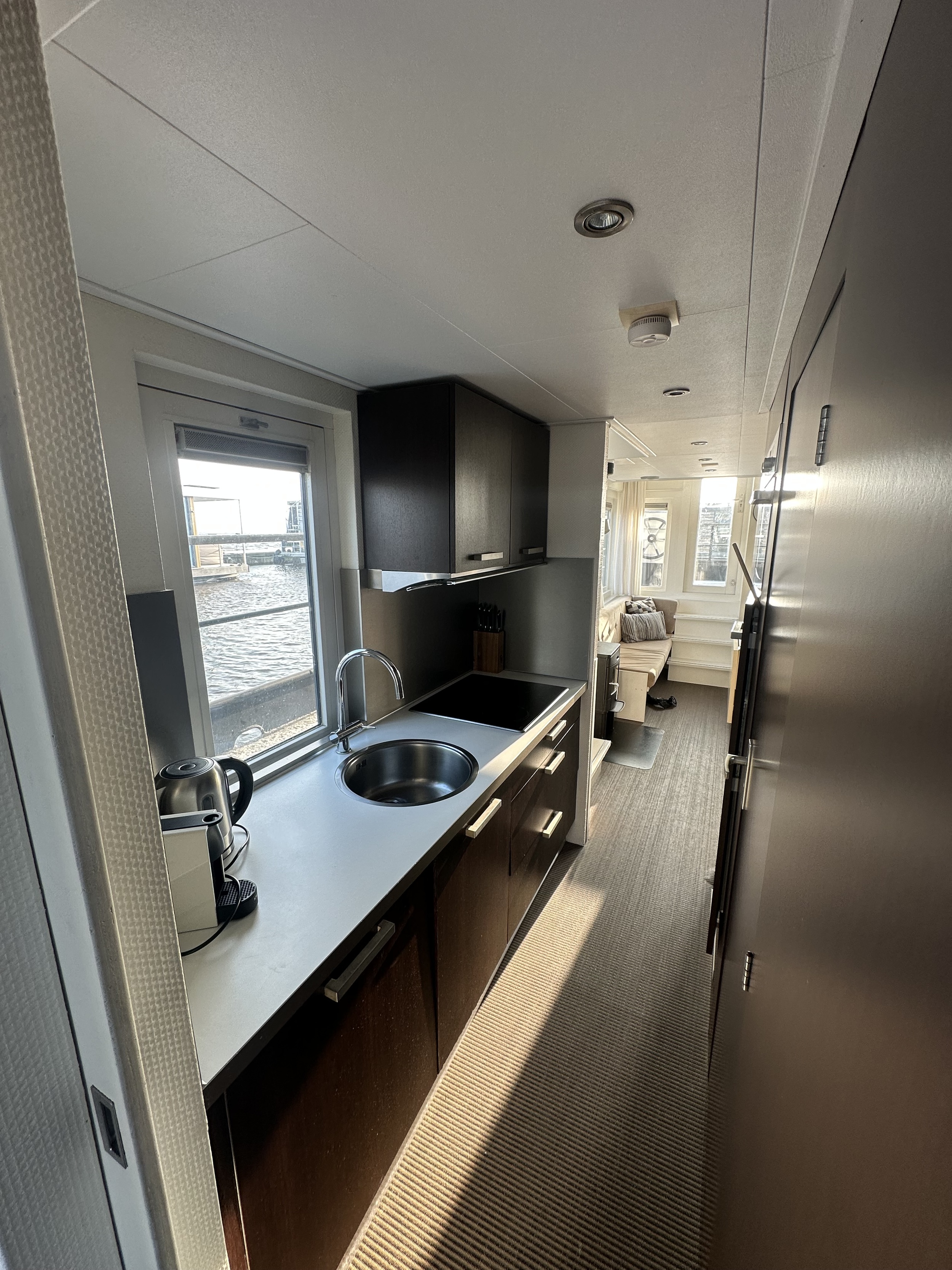 foto: 21 PRINS HOMESHIP 1350 Flark Houseboat