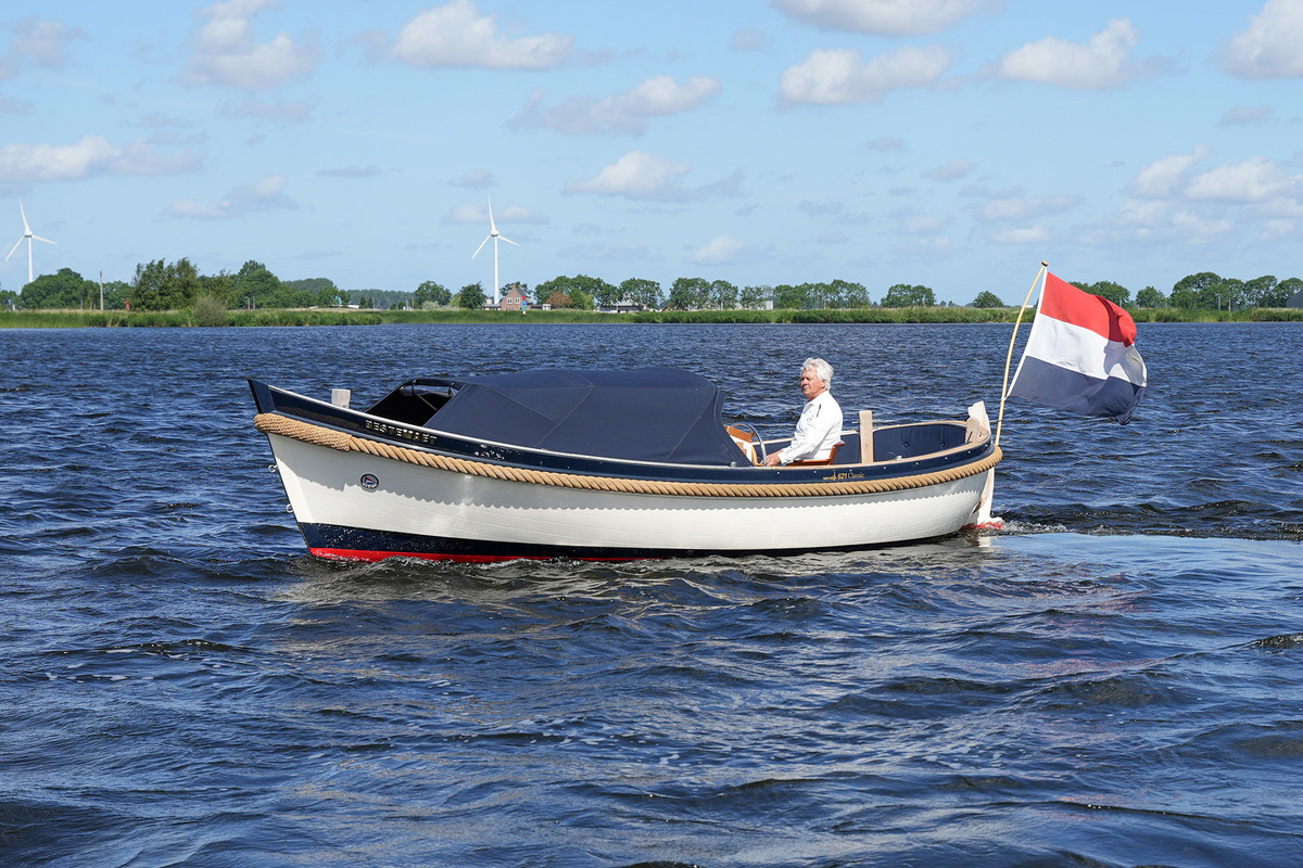 foto: 20 Van Wijk 621 Classic