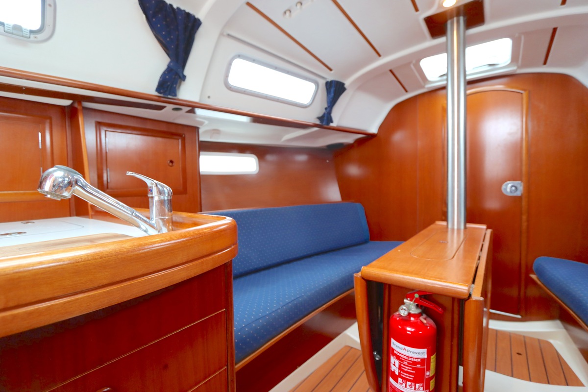 foto: 47 Beneteau Oceanis 311 Clipper