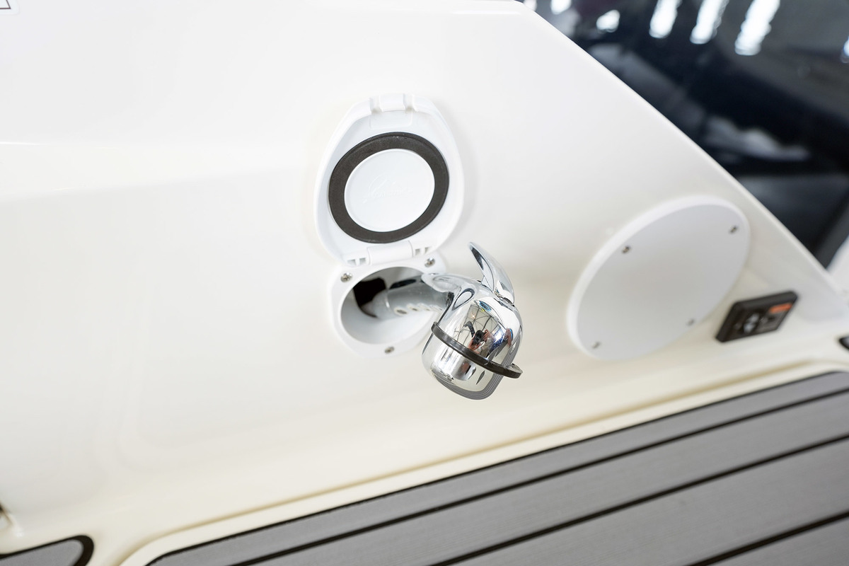 foto: 92 Sea Ray SDX 250