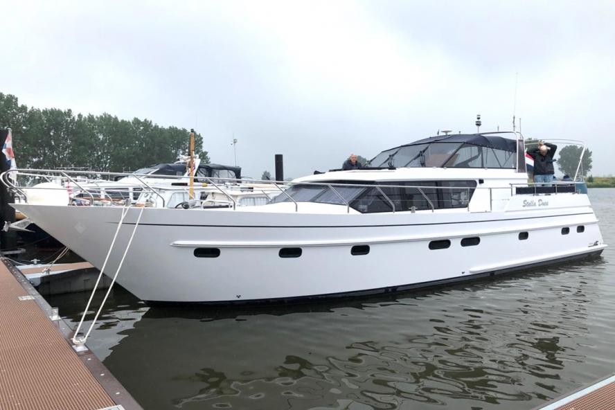 foto: 4 Valk Royal 1400