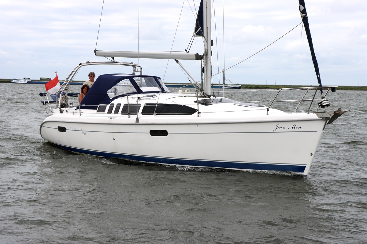 foto: 64 Hunter 340