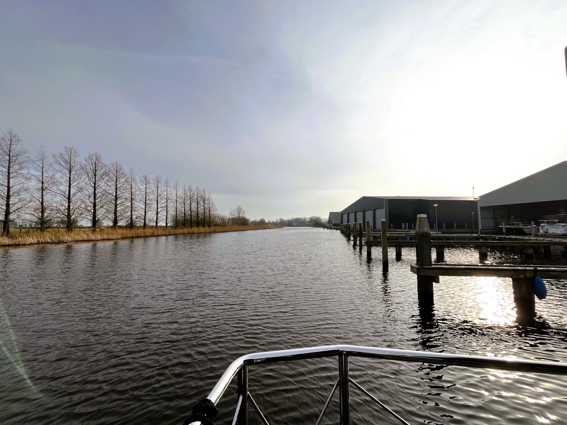 foto: 17 Campi 400 Per Direct Irnsum Ligplaats (Houseboat)