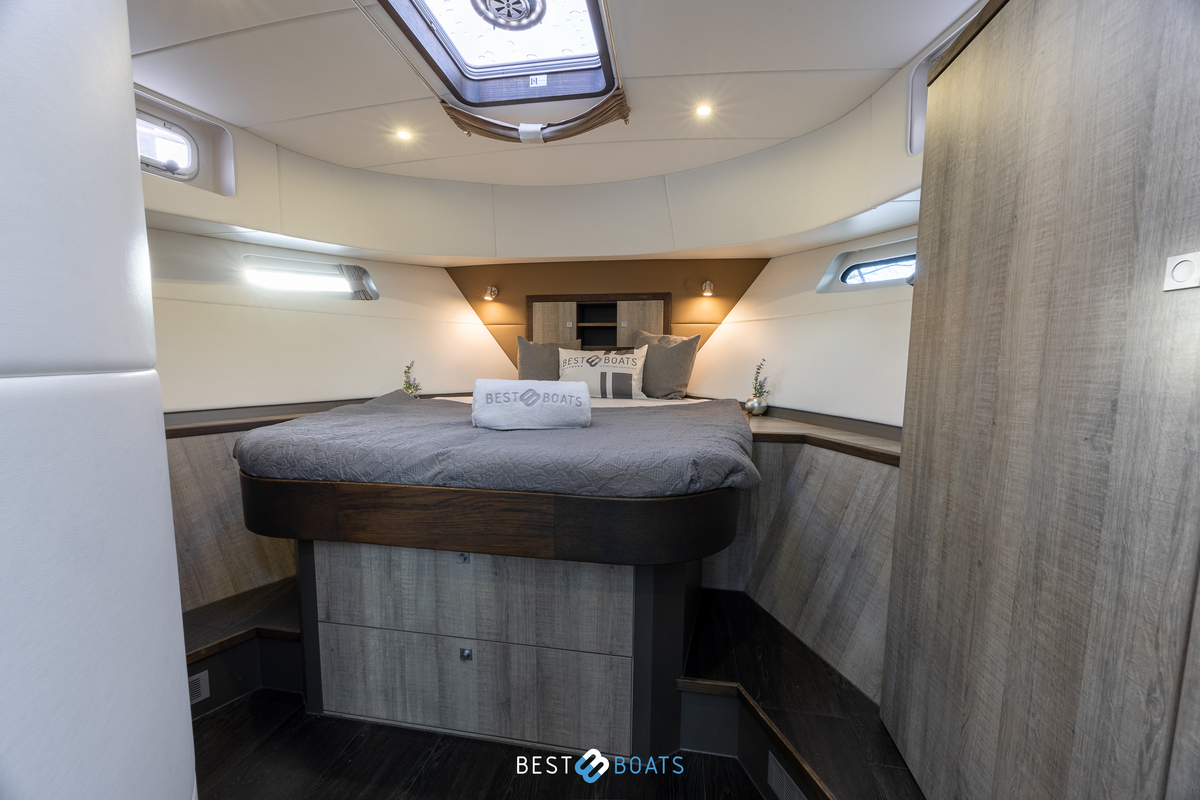 foto: 24 Jetten 44 AC-RS