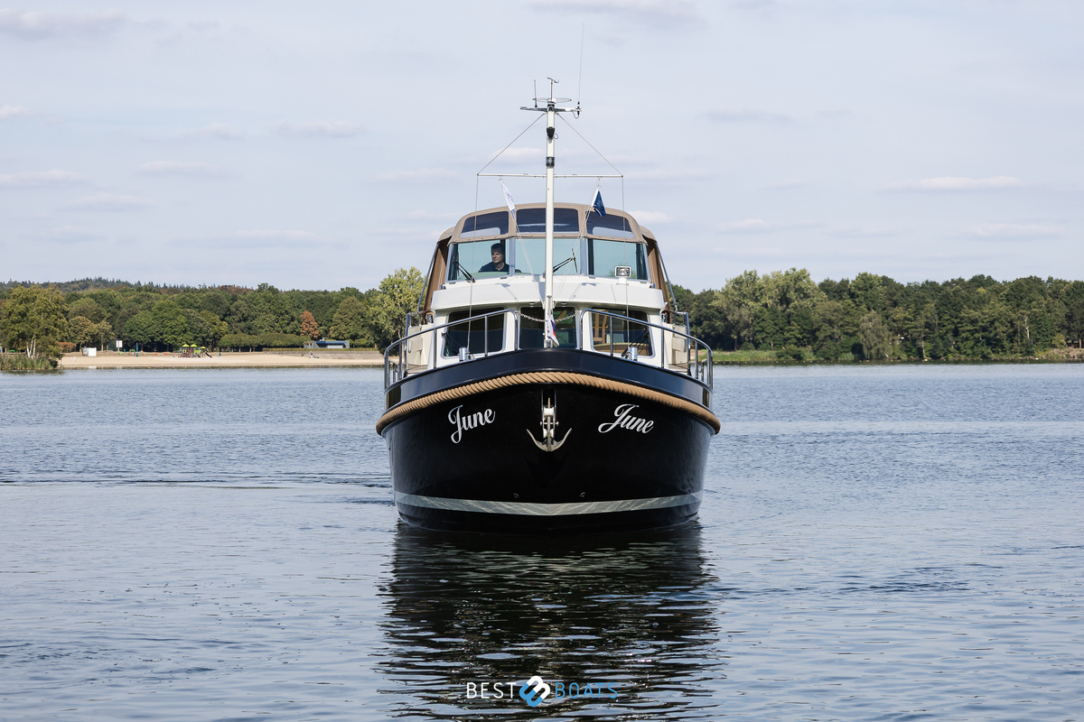 foto: 24 Linssen Grand Sturdy 380 AC