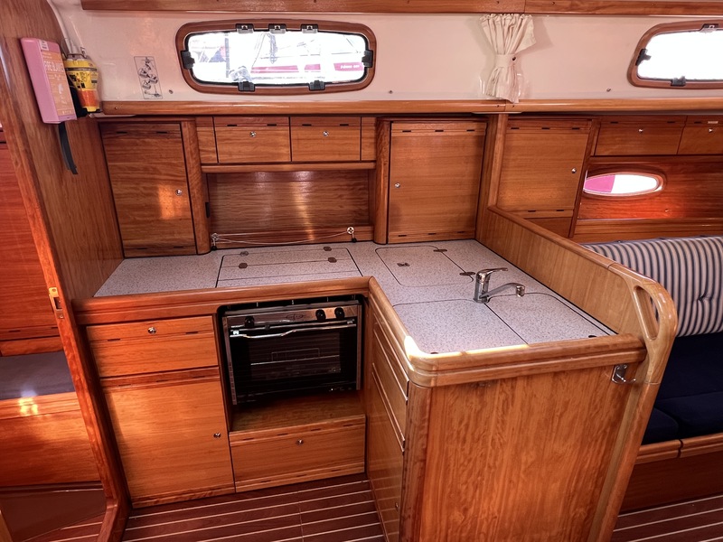foto: 18 Bavaria 37-3 Cruiser