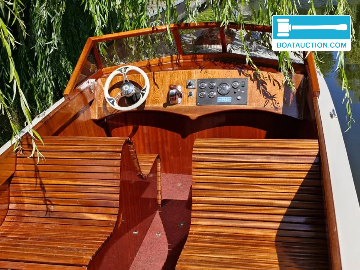 foto: 16 Klassieke Autoboot