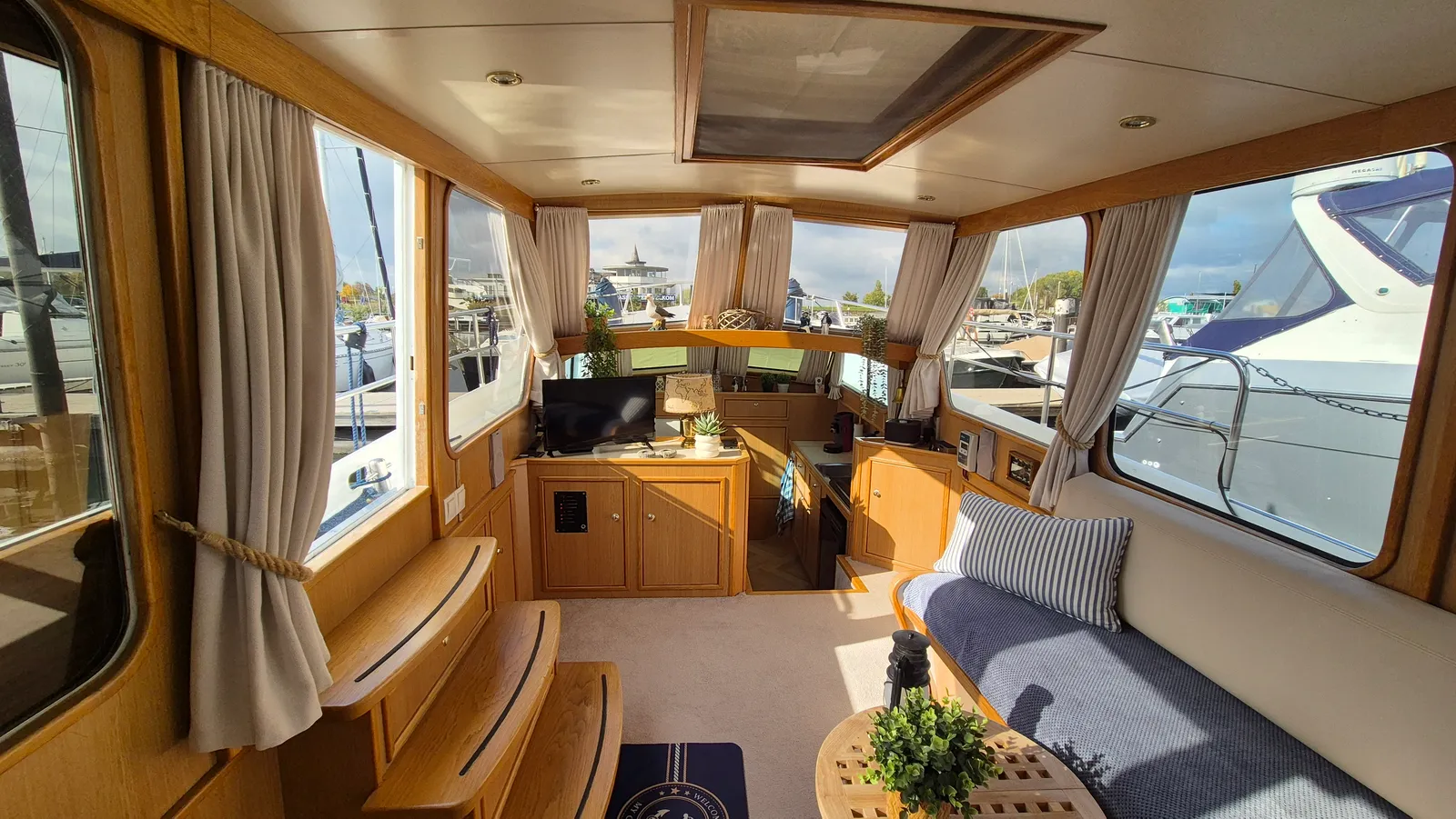 foto: 5 Type Valkkruiser 1100