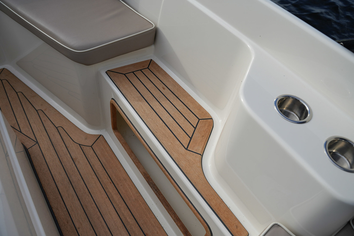 foto: 13 Interboat Intender 640