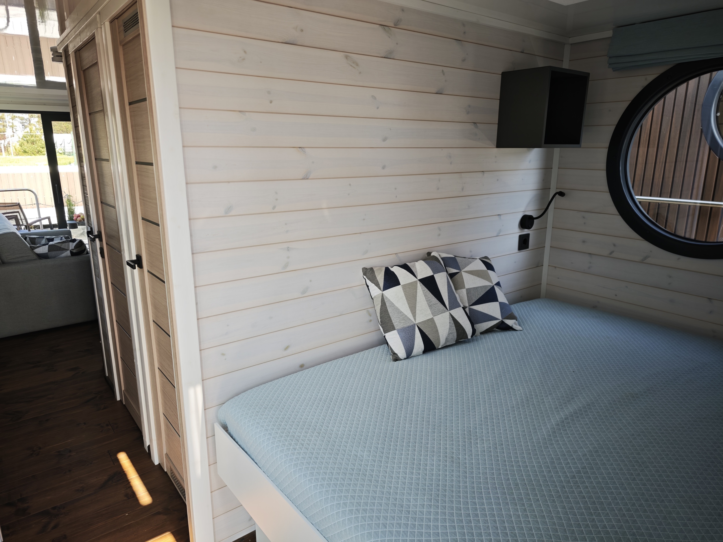 foto: 18 Nordic Season NS 40 Eco 36m2 DEMO Houseboat