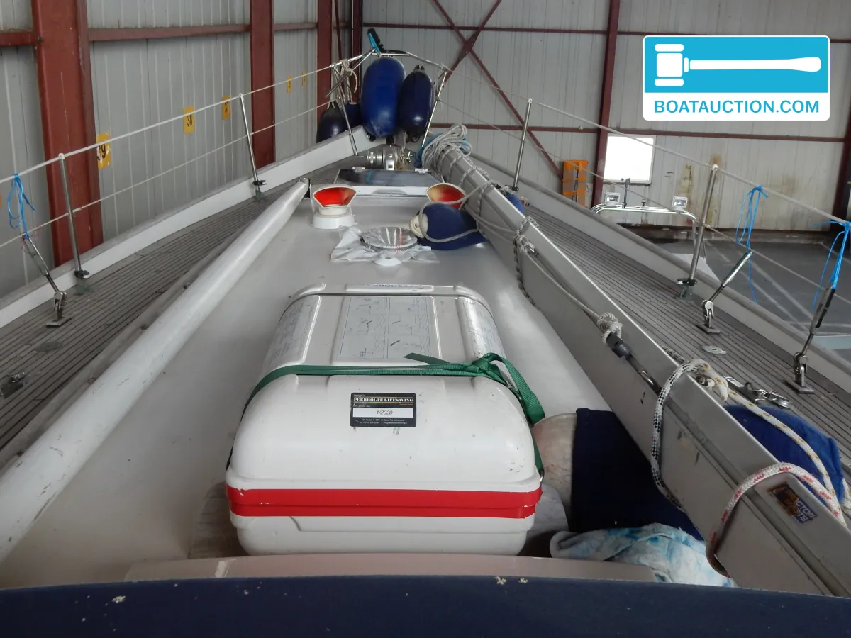 foto: 19 Frans Maas Hawk 42