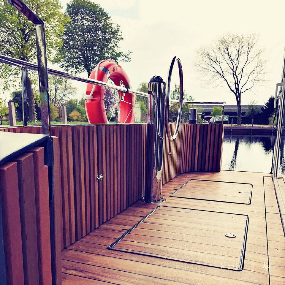 foto: 7 Houseboat MOAT Floating Hotel Room