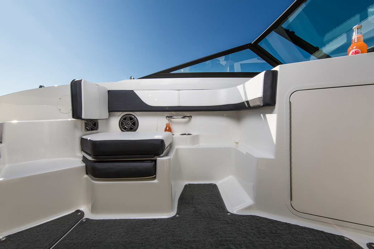 foto: 8 Sea Ray 19 SPX