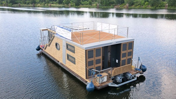 foto: 18 Campi 460 Houseboat