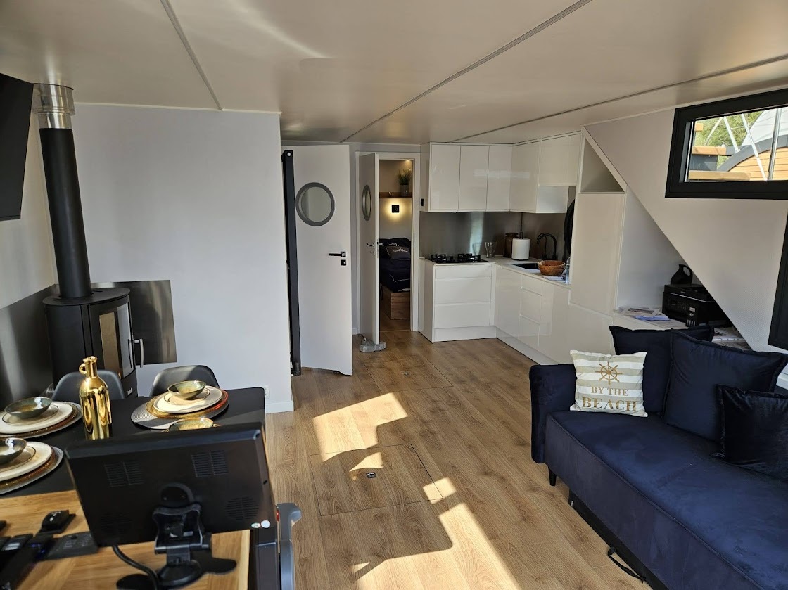 foto: 17 Campi 460 Houseboat