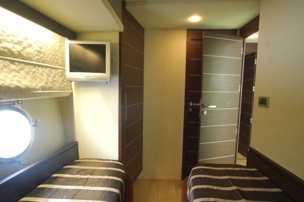 foto: 24 Azimut 68 S