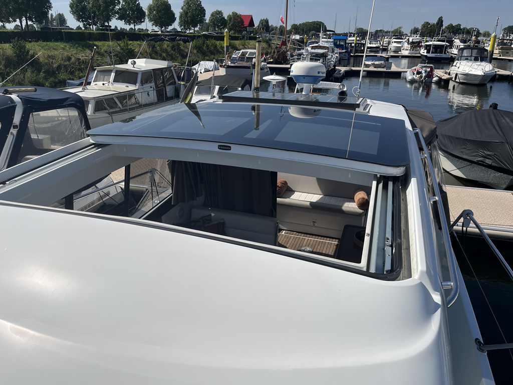 foto: 19 Jeanneau NC 9